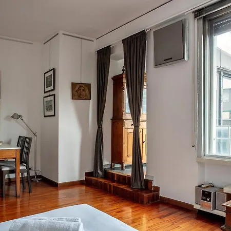 Dehomes - Porta Nuova Luxury, Terrace View Duomo شقة *